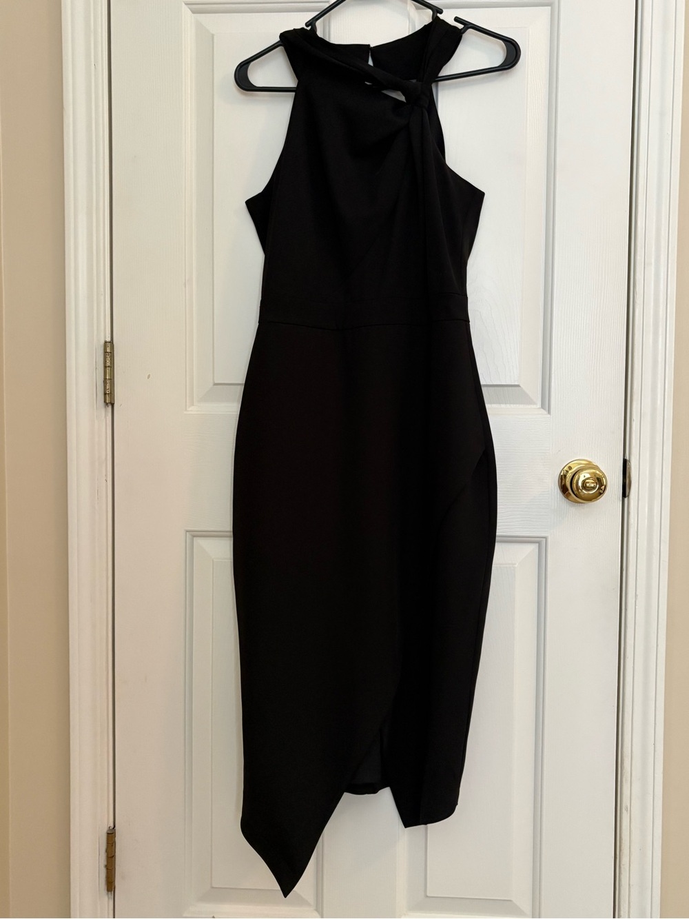 Harlyn Black Twist-Neck Midi Dress